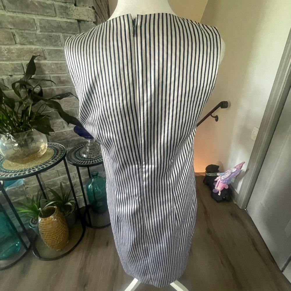 Banana Republic Gray Ruffled Sheath Dress - Picture 3 of 8